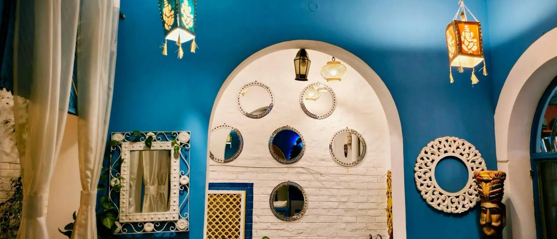 The Coral House Homestay By The Taj Agra