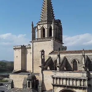 Le Clos Du Rouet Appartement Tarascon